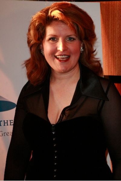 Performer Klea Blackhurst
 Photo