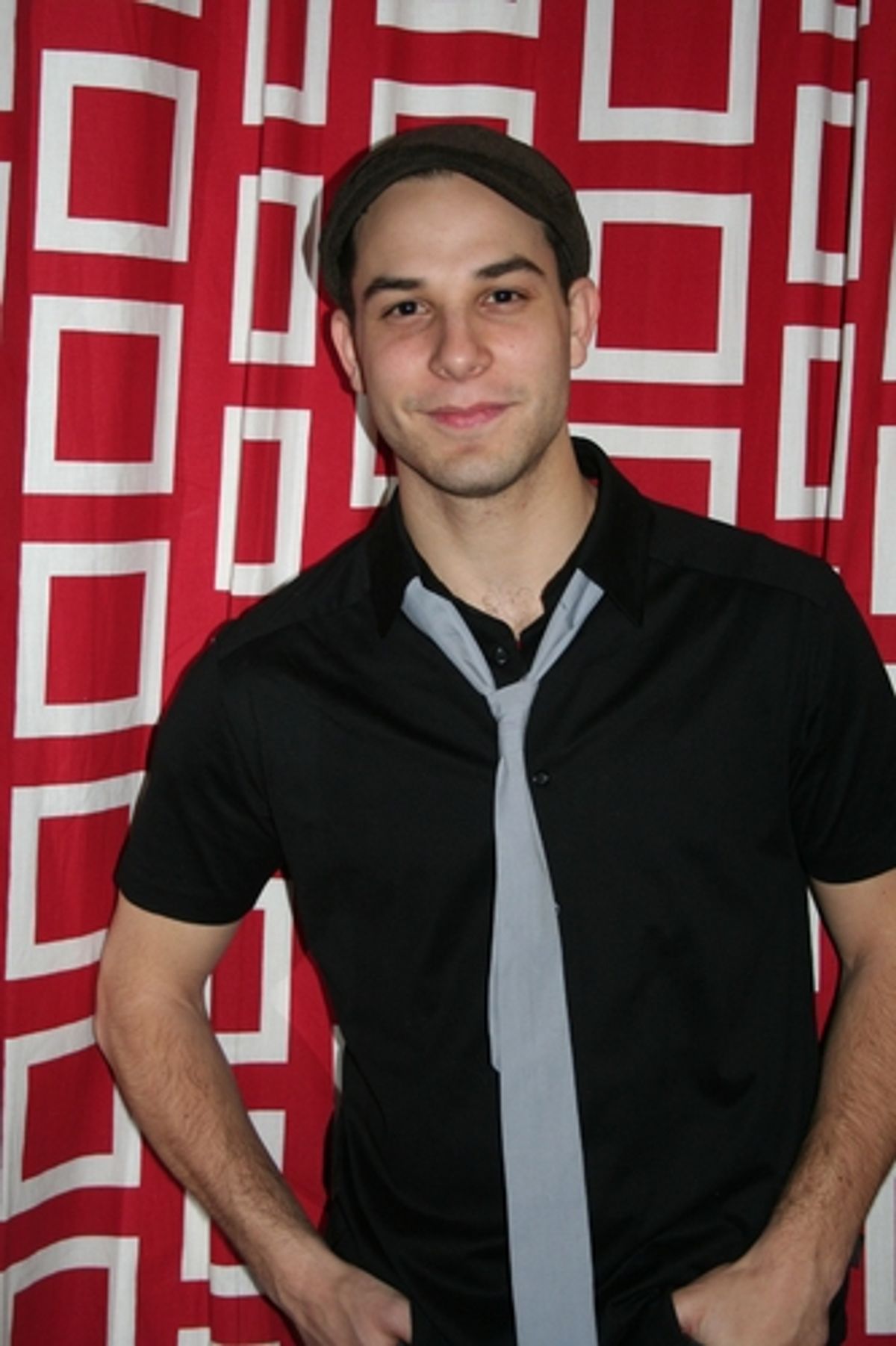 Skylar Astin at 