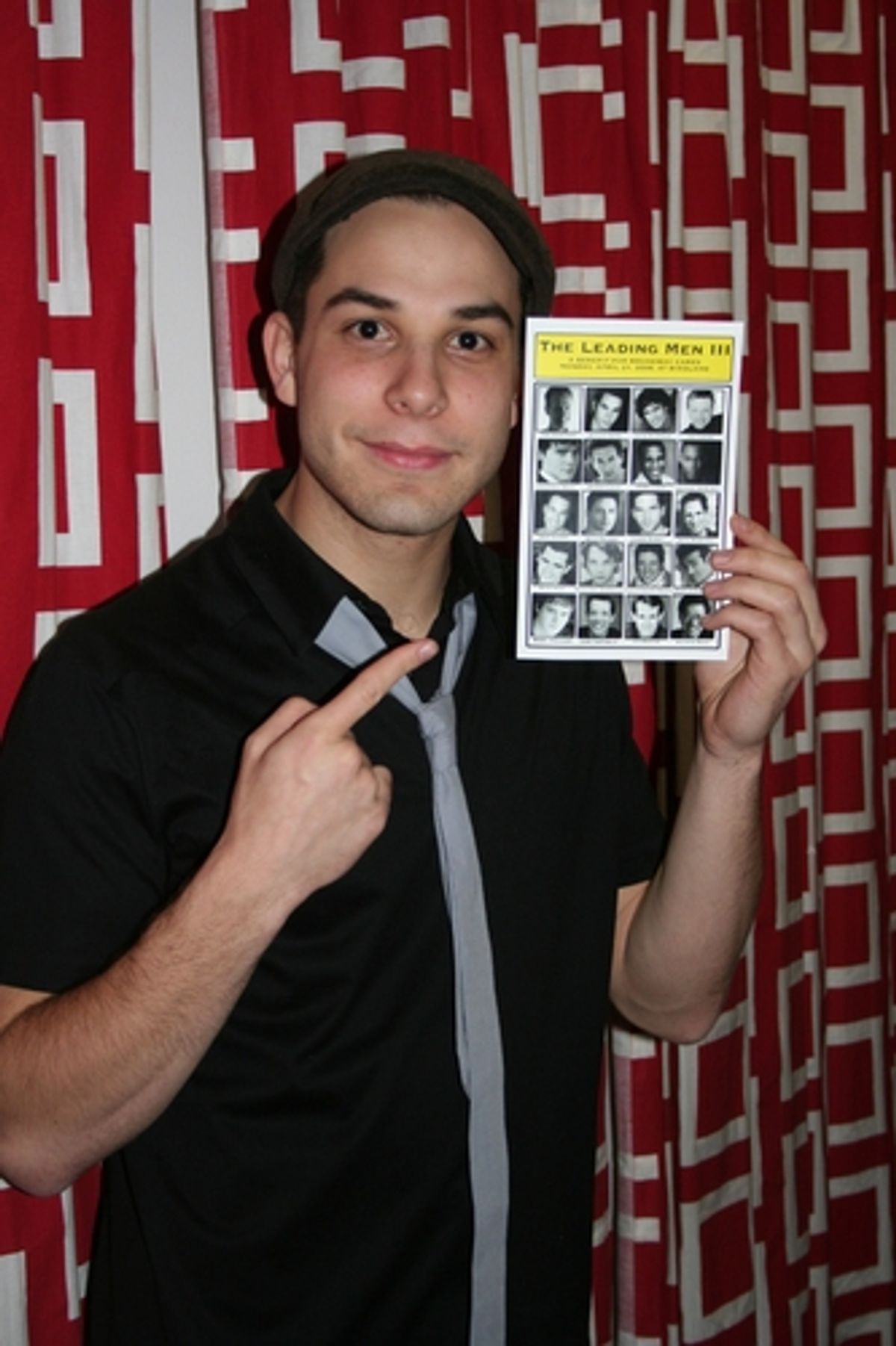 Skylar Astin at 