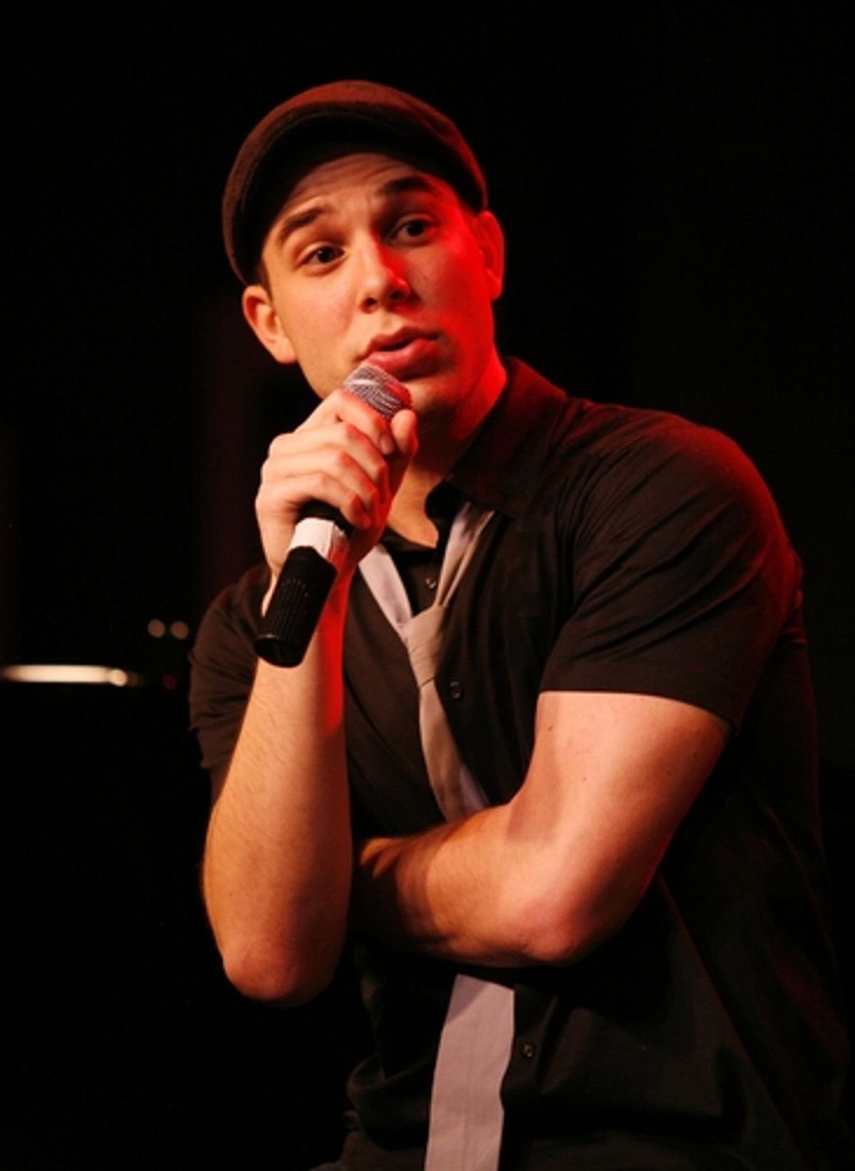 Skylar Astin at 