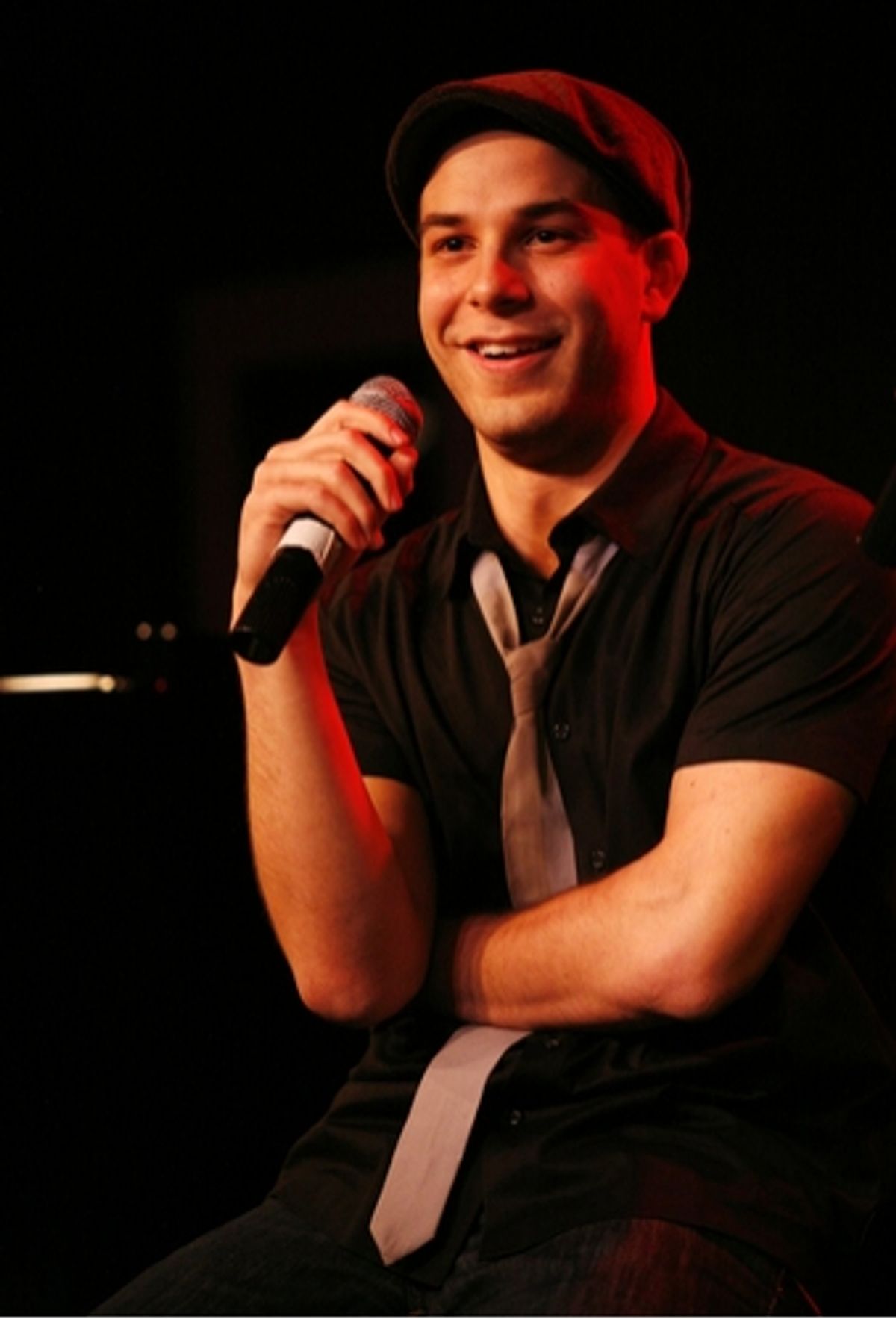 Skylar Astin at 