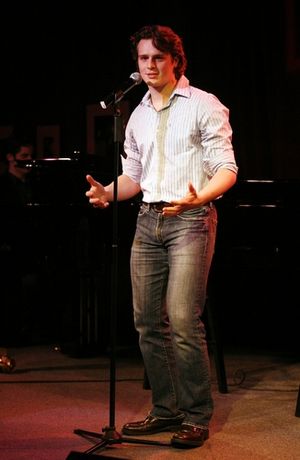 Jonathan Groff Photo