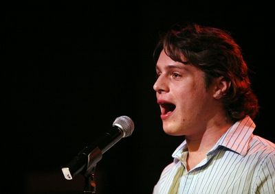 Jonathan Groff Photo