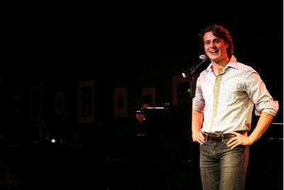 Jonathan Groff Photo