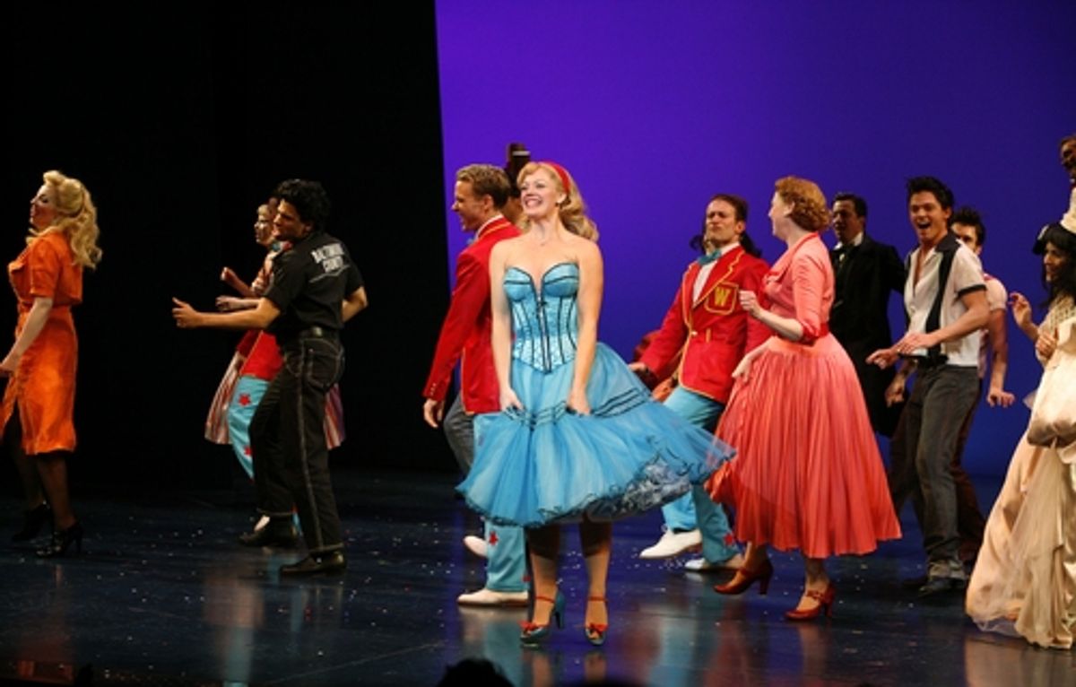 Elizabeth Stanley and Ensemble at 