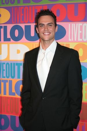 Host Cheyenne Jackson Photo