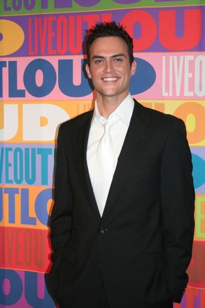 Host Cheyenne Jackson Photo