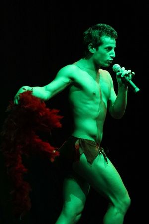 Frankie Grande Photo