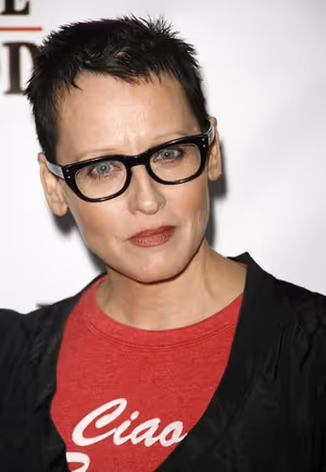 Lori Petty Photo