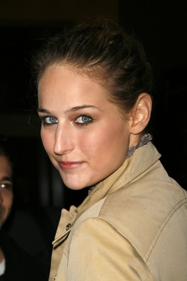 LeeLee Sobieski Photo