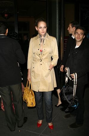 LeeLee Sobieski @ BroadwayWorld LeeLee Sobieski Photo