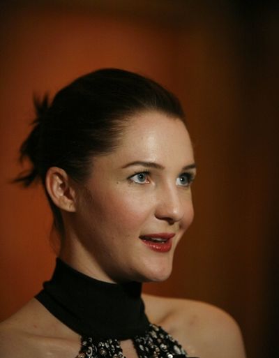 Jessica Collins Photo
