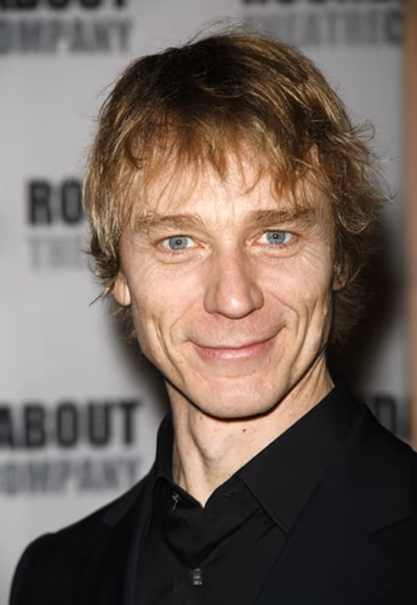 Ben Daniels Photo