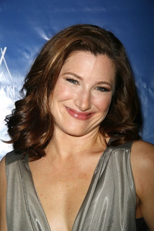 Kathryn Hahn Photo