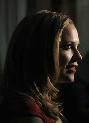 Mary McCormack @ BroadwayWorld Mary McCormack Photo