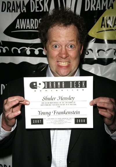 Shuler Hensley Photo