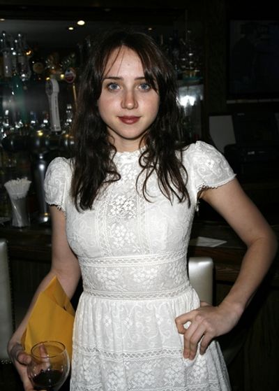 Zoe Kazan 
 Photo