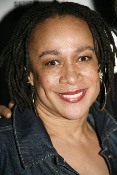 S. Epatha Merkerson Photo