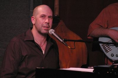 Jeremy Schonfeld opens the show with "Storyteller"
 Photo