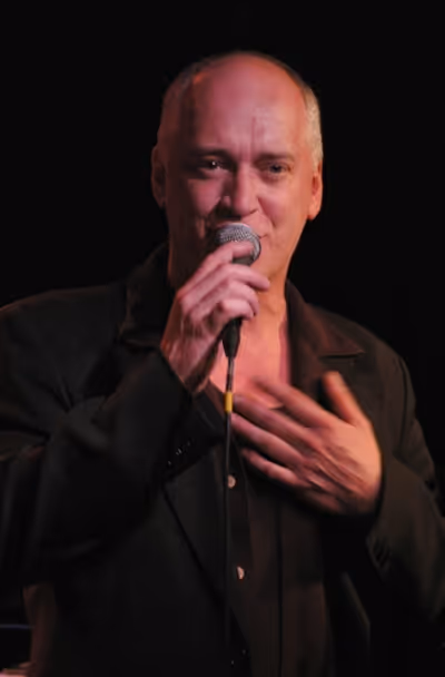 Donnie Kehr singing "My My"
 Photo