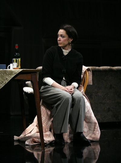 Elizabeth Marvel Photo