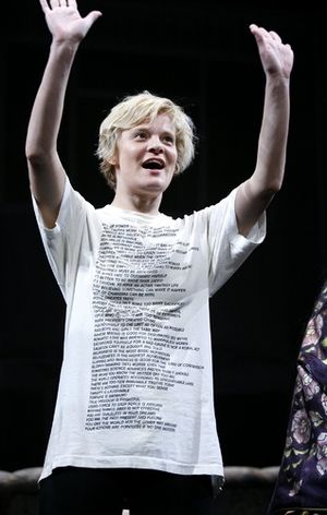 Martha Plimpton Photo