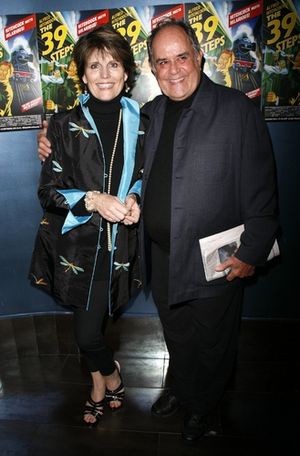 Lucie Arnaz and Laurence Luckinbill 
 Photo