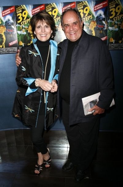 Lucie Arnaz and Laurence Luckinbill 
 Photo