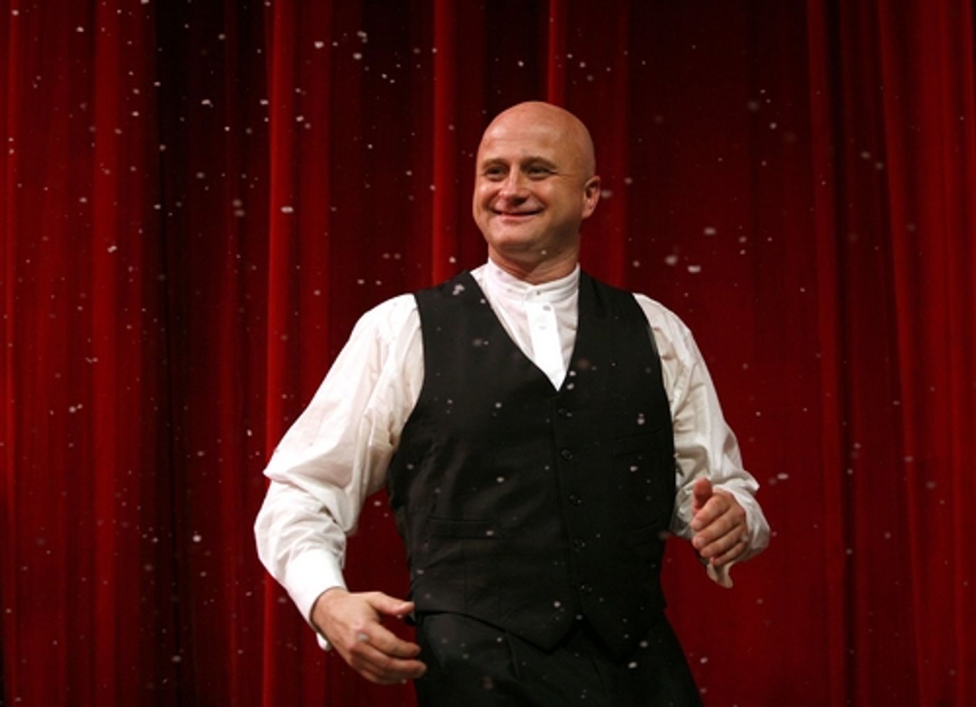 Photo Coverage: 39 STEPS Opening  Image