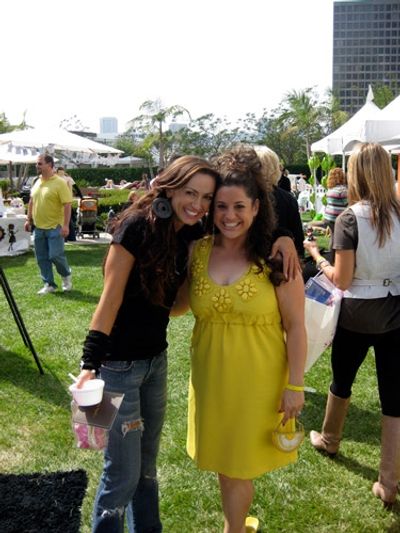 Marissa Jaret Winokur and Karina at a baby and dog event
 Photo