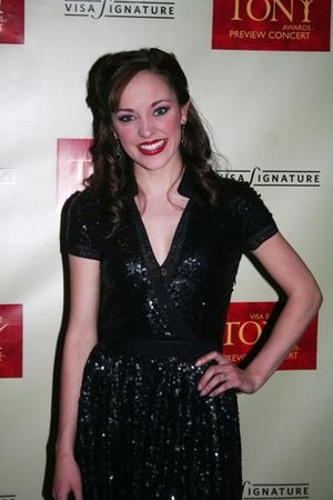 Laura Osnes Photo