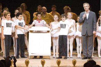 Stephen Daldry (Director) with Layton Williams (centre with cake) and Broadway Billy  Photo