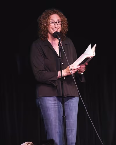 Judy Gold
 Photo