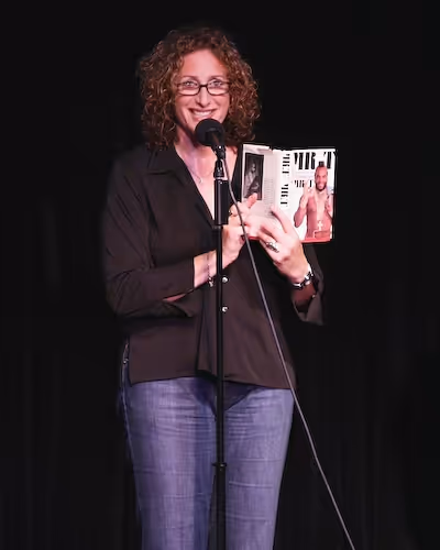 Judy Gold
 Photo