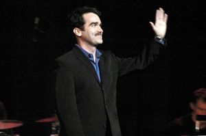 Brian d'Arcy James Photo