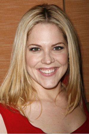 Mary McCormack Photo