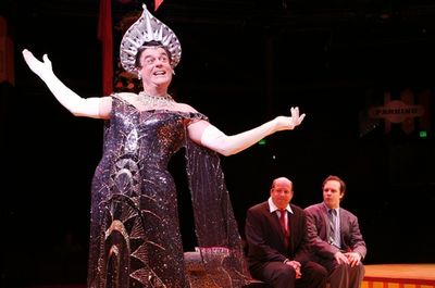 Stuart Marland (Roger DeBris), Scott Davidson (Max Bialystock), and Jim Stanek (Leo B Photo