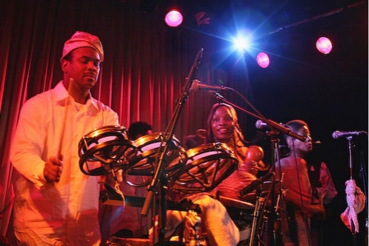Akoya Afrobeat at 