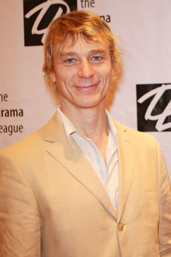Ben Daniels Photo