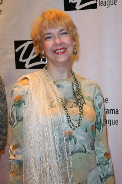 Harriet Harris Photo