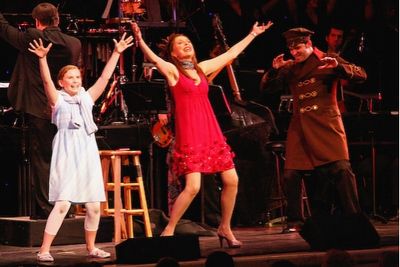 Lila Coogan, Donna Murphy, and Kevin Stites Photo