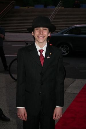 Henry Hodges @ BroadwayWorld Henry Hodges Photo