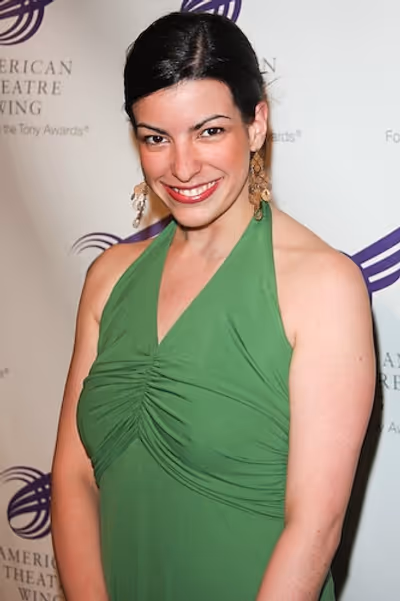 Lauren Roth Photo