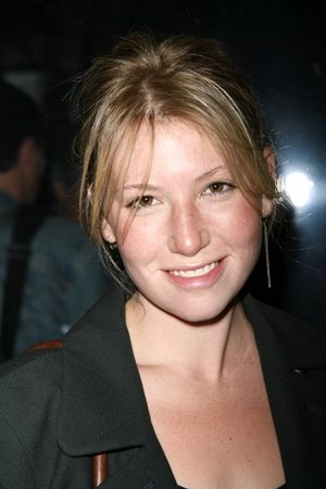 Ari Graynor Photo