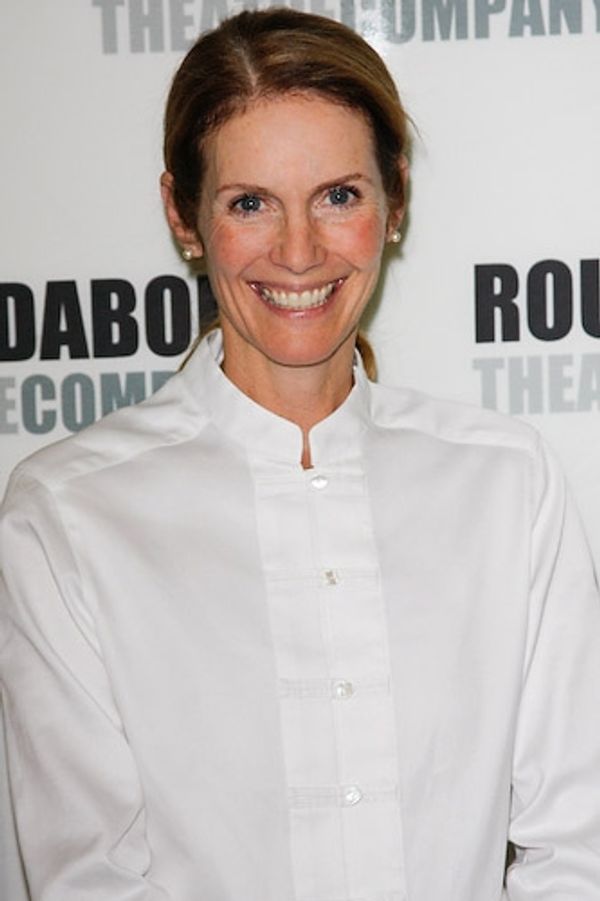 Julie Hagerty Photo