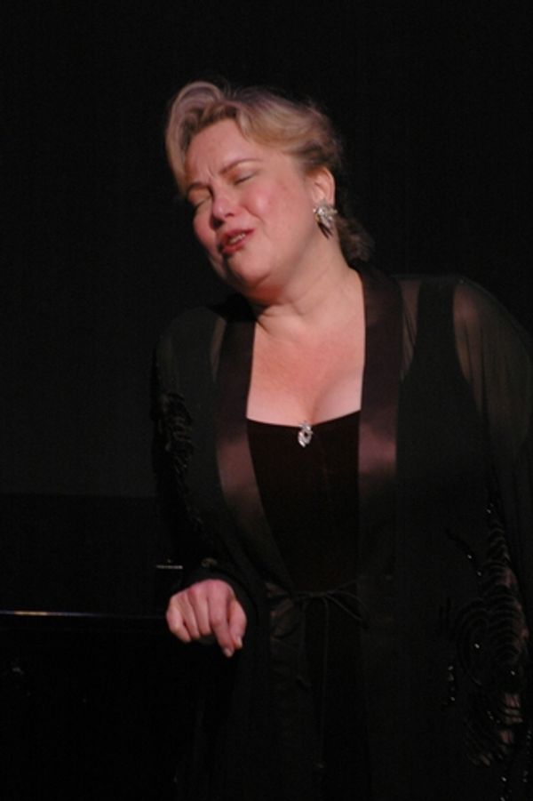 Barbara Brussell singing 