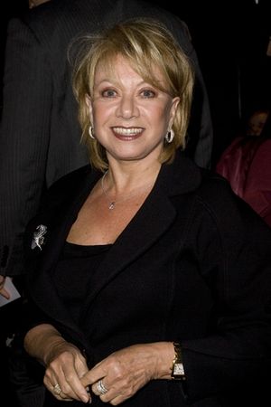 Elaine Paige Photo