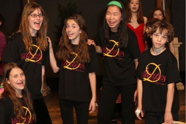 Leah Lane, Natasha Frid, Allison Snyder, Olivia Richert and Come Barroux
 Photo