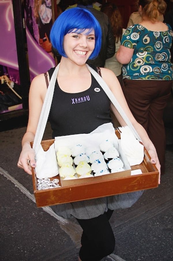 Catriona Stevens
 Photo