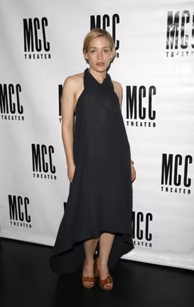 Piper Perabo Photo